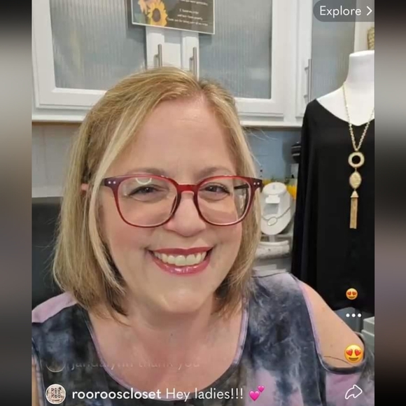 j_dcollectibles is LIVE NOW  🚨 Jewelry, Accessories & More!! - Picture 3 of 3